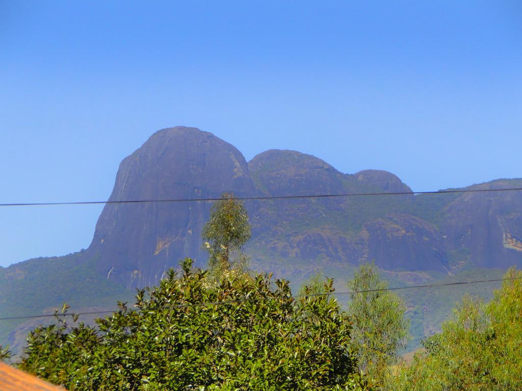 Pousada Pico do Papagaio Aiuruoca Exterior foto